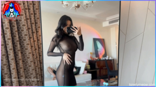 คลิปเย็ดน้อง Mia สาวเอเชียผิวเเทนหุ่นนางเเบบจาก LonelyMeow เซฟฟี่โชว์ก่อนอมควยเเล้วเเหกหีให้เย็ดโคตรเสียวหัวควย