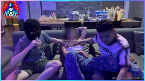 หลุดสวิงกิ้งไทย น้องนิตรา (onlyfans noonita) ชวนพี่คิง kingbkk มารุมเย็ดเย็ดชวนกินเบียร์เเล้วจับเลียหีสลับโม๊คควยดูดจนเงี่ยนเเล้วเรียงคิวเย็ด 2-1 ทรีซั่มมันส์ๆเห็นเเล้วเงี่ยนสุดๆ